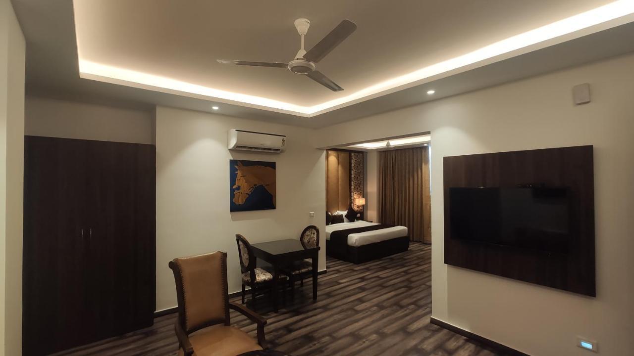 Hotel The Vilana A Unit Of Jg Developers Rishīkesh Dış mekan fotoğraf